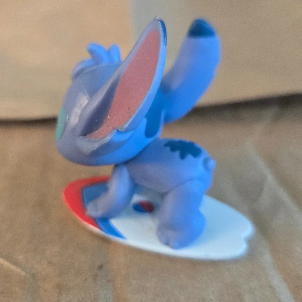 Disney Lilo and Stitch Surfing Mini Figure Blue PVC Collectible Toy Winking